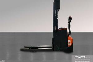 Muletto bt staxio swe120l toyota