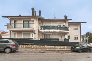 APPARTAMENTO CON 3 CAMERE E GARAGE A SAN CLEMENTE