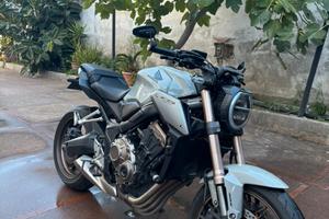 Vero affar honda cb650r