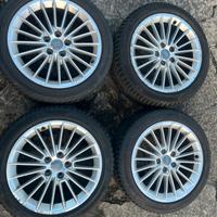 cerchi originali audi 17’ con pneumatici 4stagioni
