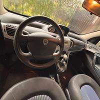 Lancia Ypsilon Metano
