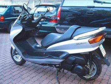 scooter Yamaha Skyliner 250