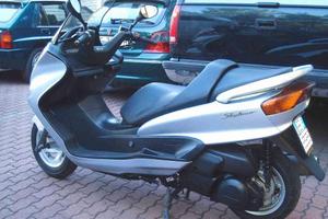 scooter Yamaha Skyliner 250