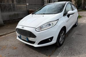 Ford Fiesta 1.5 TDCi 75CV 5 porte Titanium