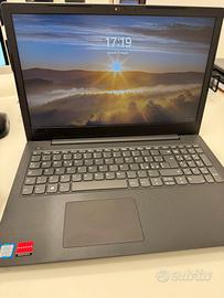 Lenovo Essential V130-15Ikb I5-7200 8Gb 256Gb