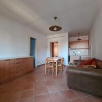 Bilocale arredato in edificio nuova costruzione