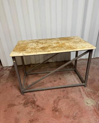Tavolo industriale 70x118 piano polietilene usato