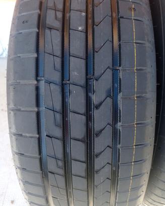 Pneumatici Hankook 215/65 r17