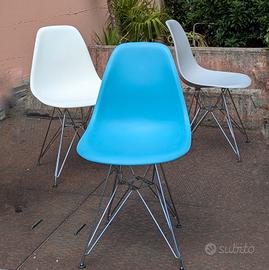 Vitra Eames Plastic Side Chair DSR - set di 3
