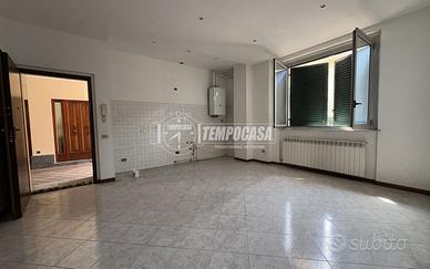 Appartamento a Rovello Porro 2 locali