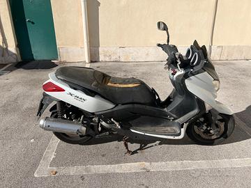 Yamaha X-Max 125 - 2011