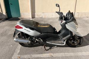 Yamaha X-Max 125 - 2011