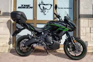 Kawasaki Versys 650 silver dark