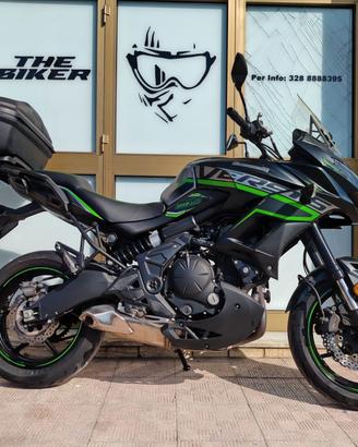 Kawasaki Versys 650 silver dark