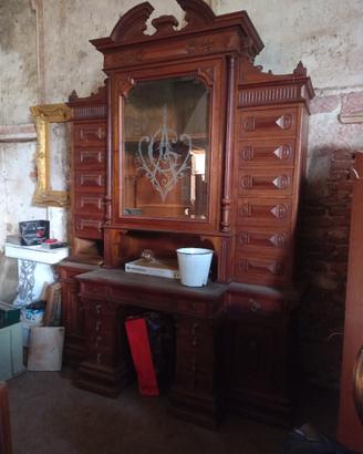 mobile fine 800 in noce con tatti cassetti