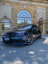 Opel Astra H OPC 
