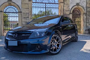 Opel Astra H OPC 