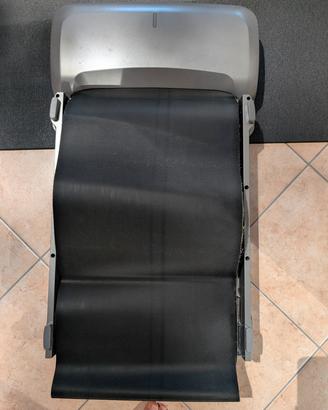 Tapis roulant Xiaomi walking pad salva spazio