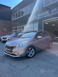 Peugeot 208 1.6 HDI ALLURE