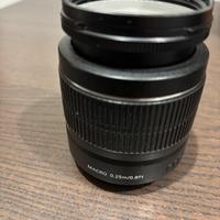 Obiettivo Canon EF-S 18-55mm F/3.5-5.6 III