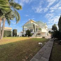 Villa singola di lusso casapesenna