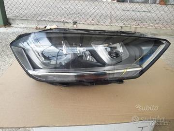 Fanale originale destro Golf sportsvan bi Xenon