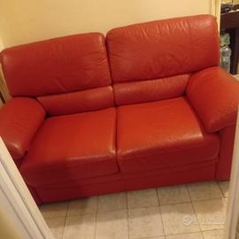 Divano in pelle rosso 2 posti
