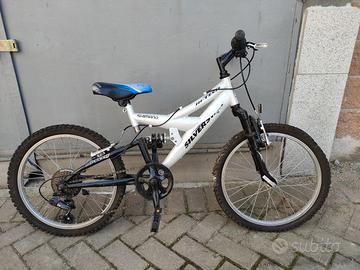 Mountain bike bambino/a