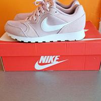 Scarpe Nike rosa