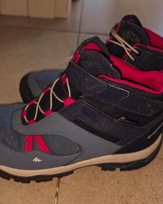 Scarponcini da montagna, pedule N34 Decathlon