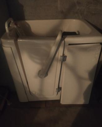 vasca da bagno per disabili 