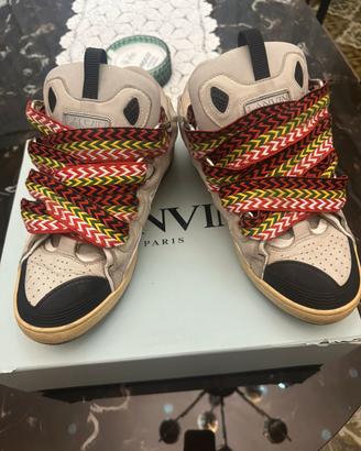 lanvin curb