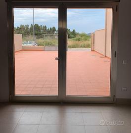 Locale con Parcheggio Privato