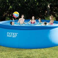 PISCINA INTEX MOLTO GRANDE USATA UNA SOLA VOLTA