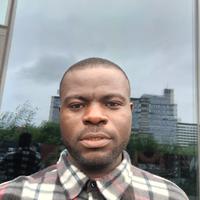 Cameriere/addetto alle pulizie/assistente di cucin