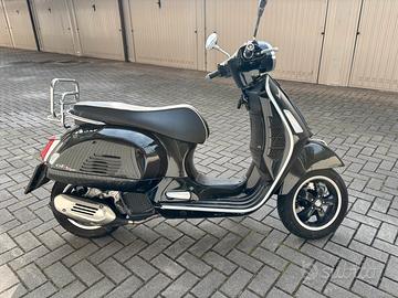 Vespa 125 GTS Super 2022