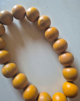 Collana in legno