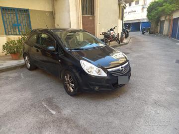 Opel Corsa 1.2 benzina