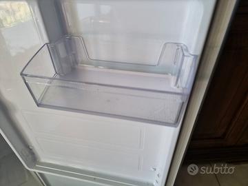 Contenitore Porta Lato Destro Frigo. 
in Plexiglas