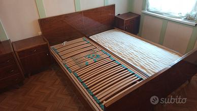 letto matrimoniale stile vintage 