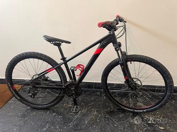 Mountain bike Cube Acid 27,5 Disc