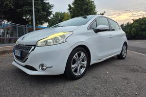 Peugeot 208 1.4 HDi 68 CV 5 porte Active