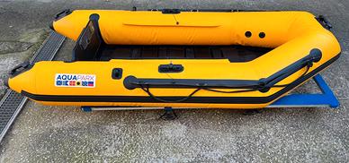 Gommone gonfiabile + motore fuoribordo a batteria 