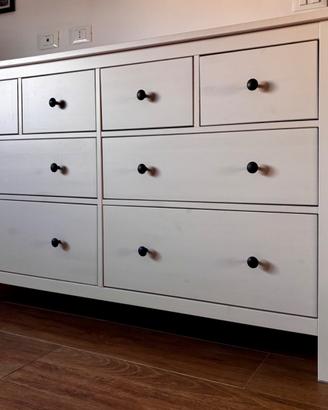 Cassettiera Ikea Hemnes bianca