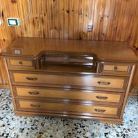 Mobili anni 80