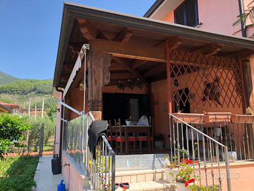 Villetta a schiera nell'alto casertano