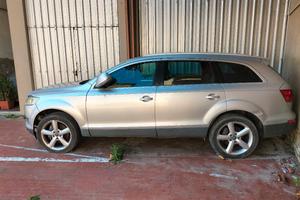Audi Q7SLine