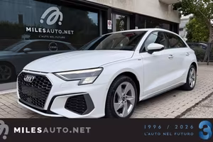 AUDI A3 30 g-tron S tronic S line Edition Matrix