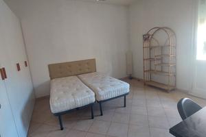 Camera matrimoniale con terrazzino x ragazza