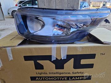 proiettore sx iveco daily 35c15